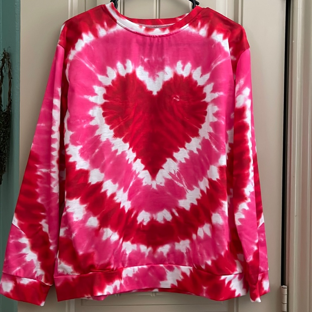 Tie-dye light sweatshirt.  Brand new without tags.  Size large